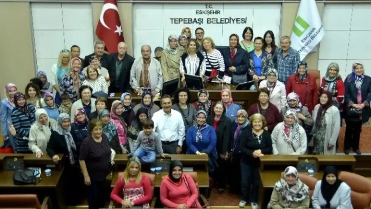 Tepebaşı Belediyesi Projelerini Hizmet Turları ile Anlatıyor