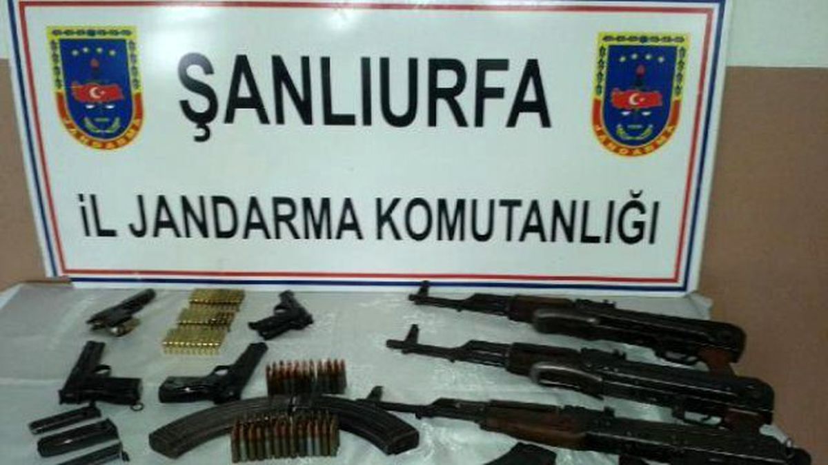 Viranşehir\'de Silah Operasyonu: 3 Gözaltı