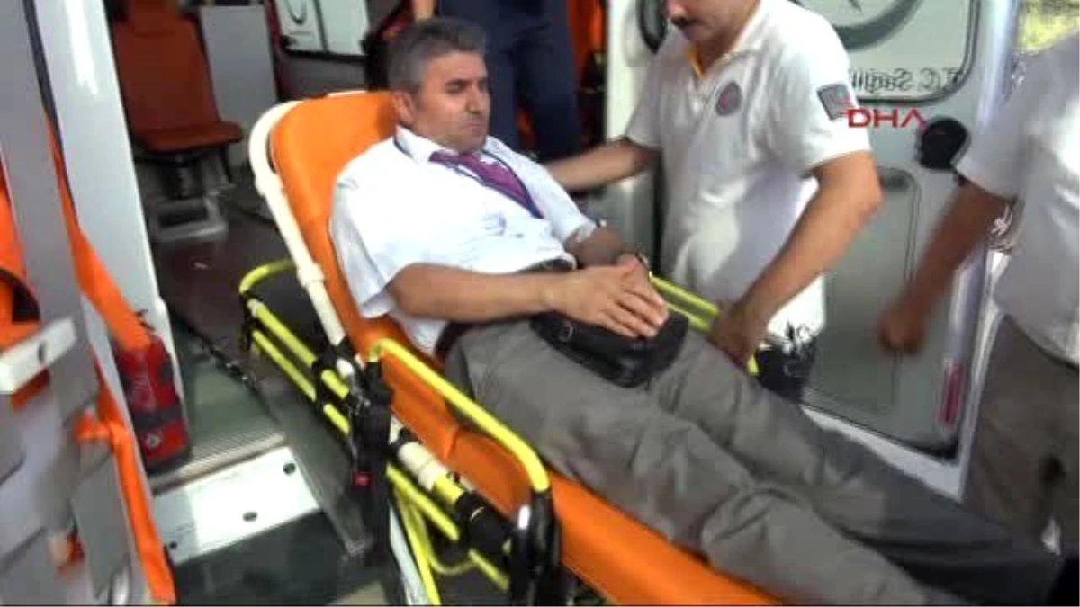 Adana - Okuldan Uzaklaştırılan Öğrenci Müdürü Bıçakladı