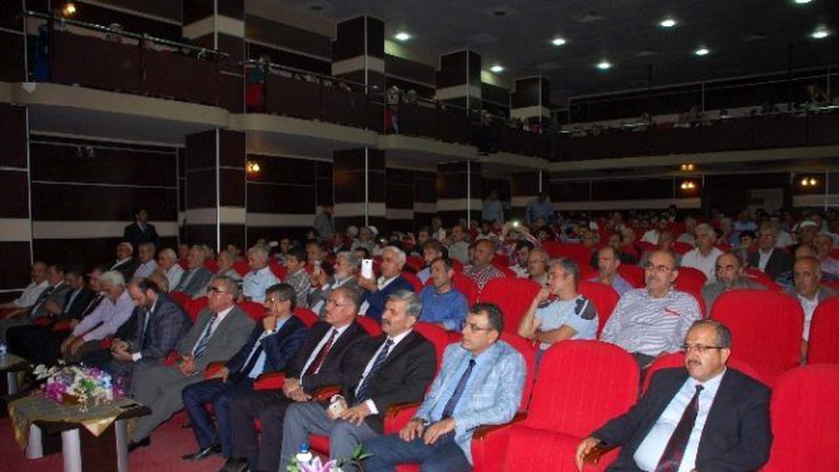 Adıyaman\'da, Cami ve Namazla Arınma" Konulu Konferans