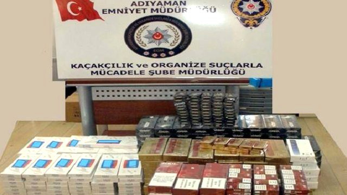 Adıyaman\'da Yapılan Operasyonda Binlerce Kaçak Sigara Ele Geçirildi
