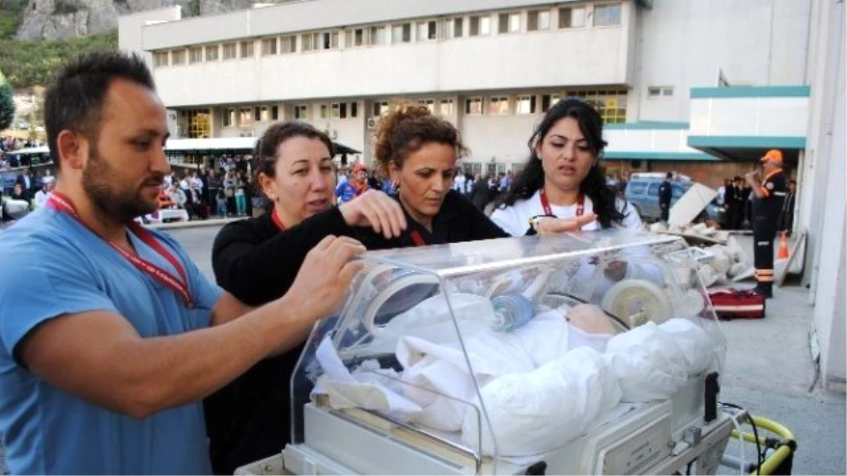 Amasya\'da Hastanede Afet Tatbikatı