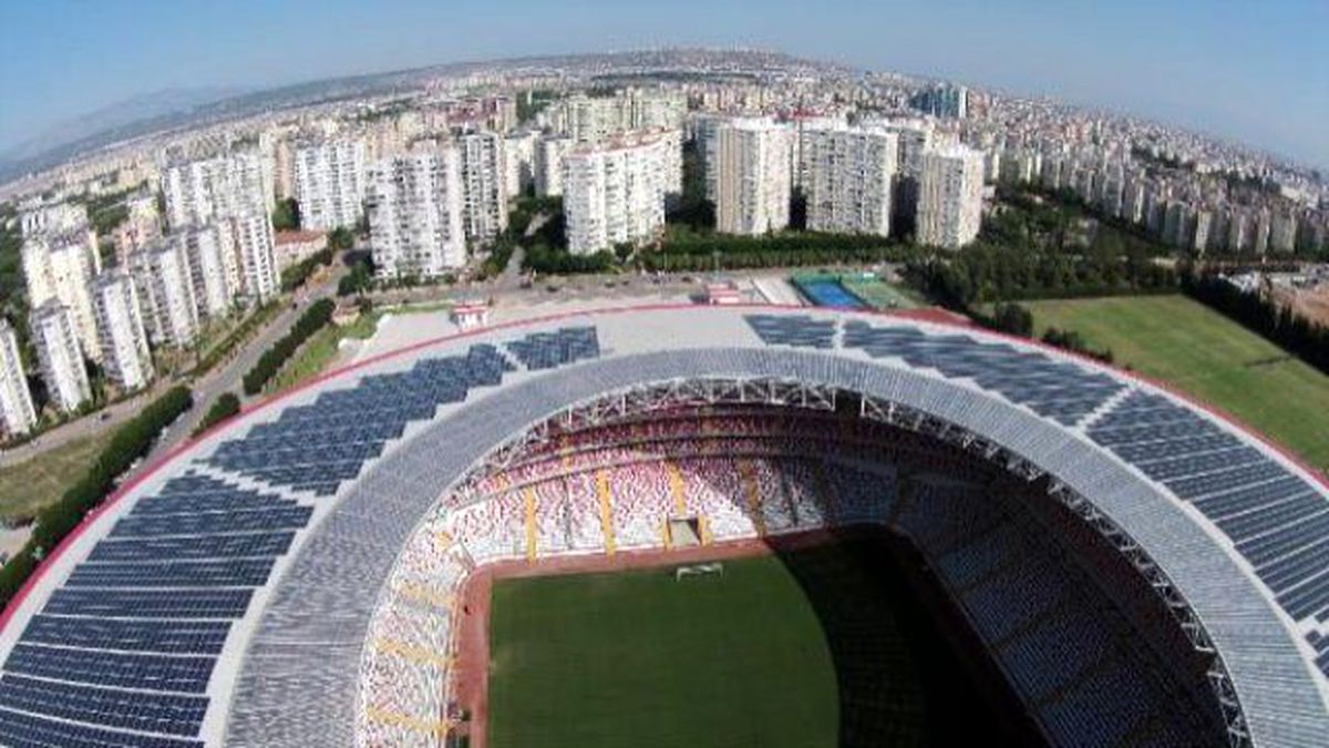 Antalyaspor'un Yeni Stadı, Beşiktaş Maçıyla Açılacak
