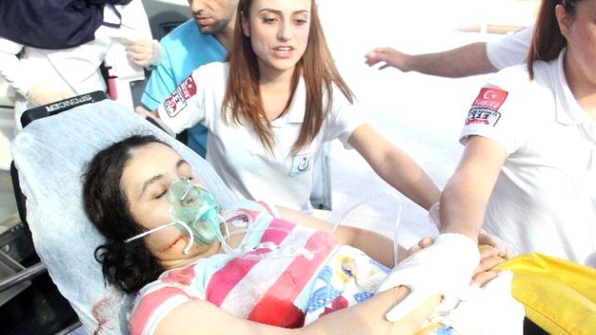 Dayakçı Koca Eşini ve Kaynanasını Bıçakladı