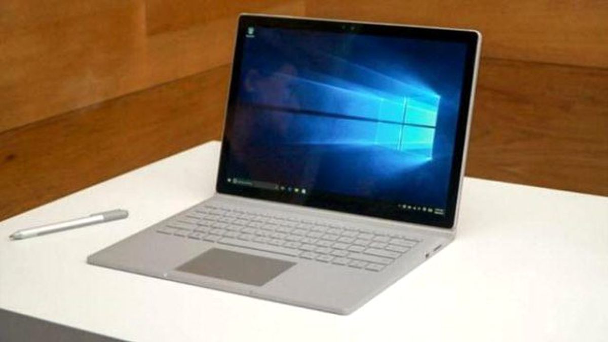 En Pahalı Surface Book Fiyatı 8 Bine Düşünce Tükendi