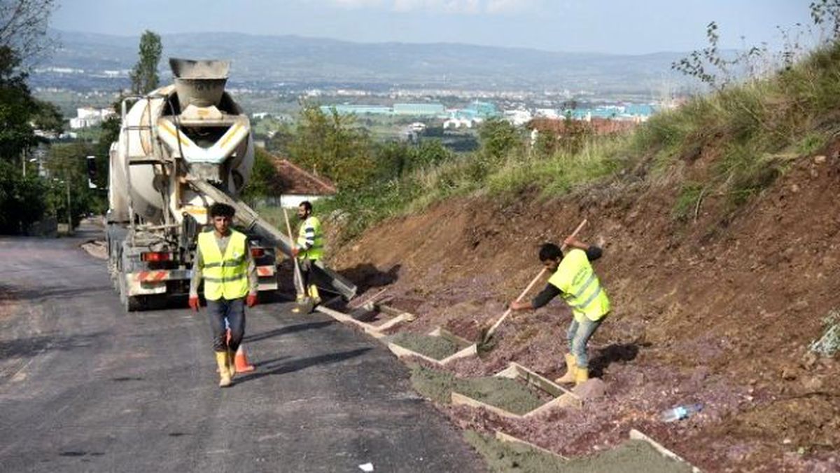 Kartepe'de Trapez Kanal Çalışması