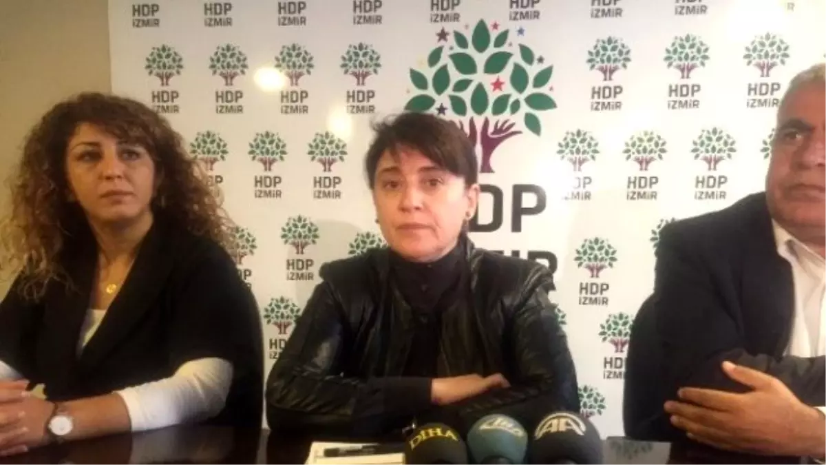 Leyla Zana Taziye Dilekleri İçin İzmir\'de