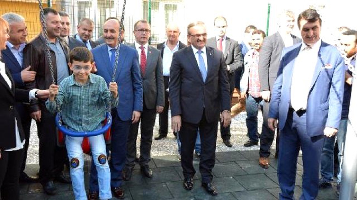 Müezzinoğlu: Gece de Hizmet Verecek Ambulans Helikopter İhalesine Çıkacağız (2)
