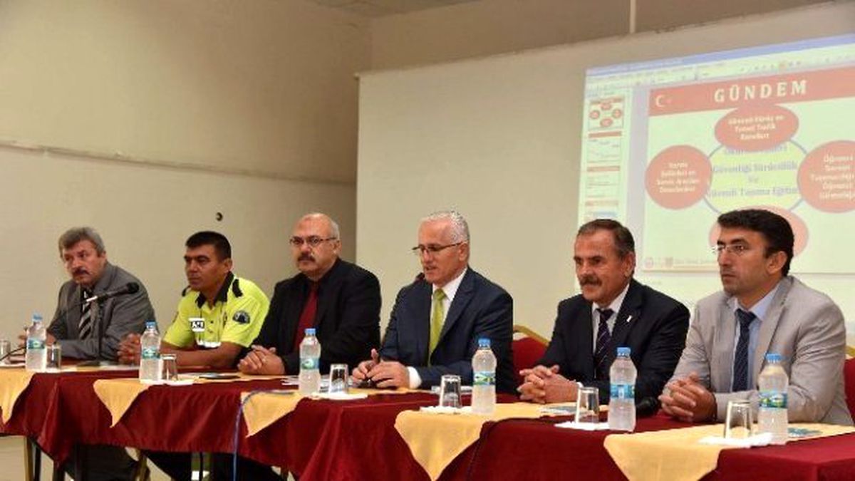 Okul Servisi Sürücüleri Eğitimden Geçti