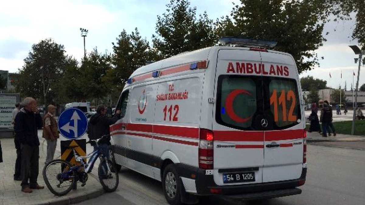Otomobil Bisikletli Çocuğa Çarptı: 1 Yaralı