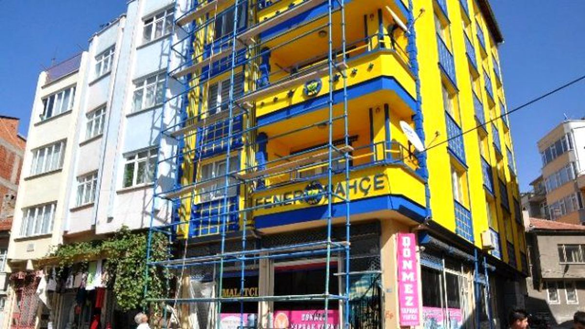 Apartman sahibinden şaşırtan Fenerbahçe sevgisi