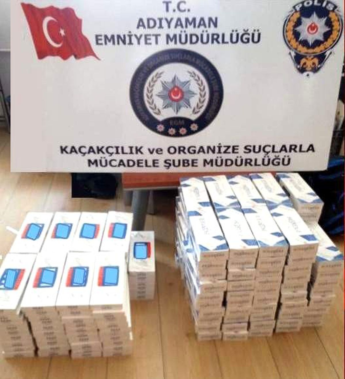 Adıyaman\'da Kaçak Sigara Ele Geçirildi