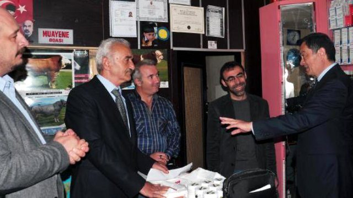 Bağımsız Aday Kayalar: Halkın Yüzde 64\'ü Siyasi Boşluk Var Diyor