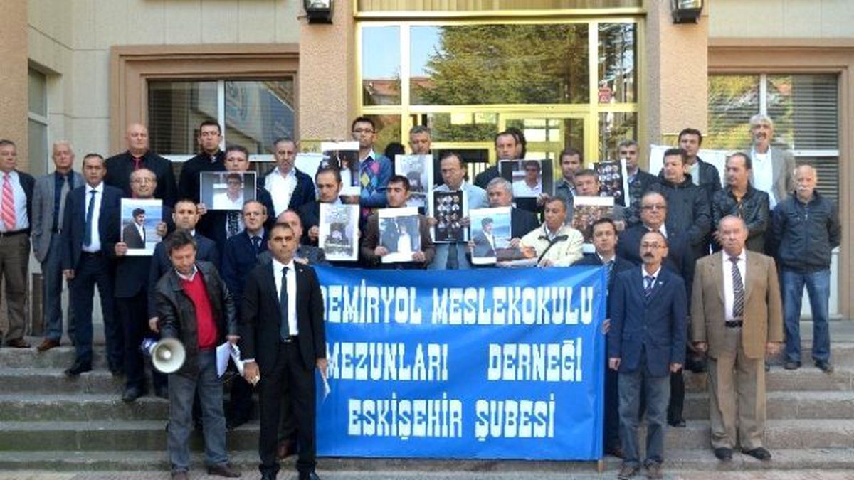 Eskişehir Demiryolcuları Arkadaşlarını Andılar