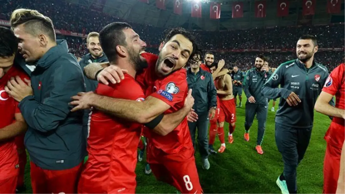 Selçuk İnan: Seyircinin Tekbir Getirdiğini Duymadım