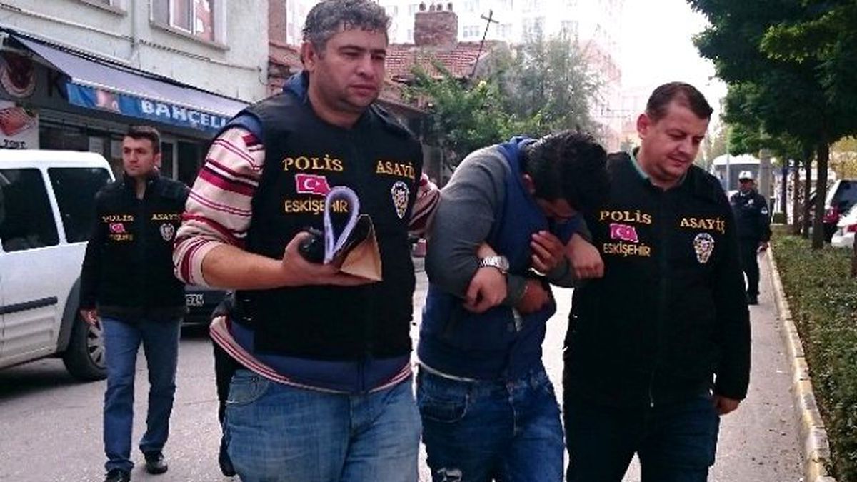Telefon Dolandırıcılarına Suçüstü