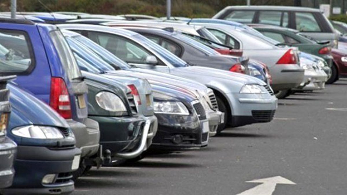 Aracına El Konan Sürücü, Otomobilini Tehditle Geri Aldı