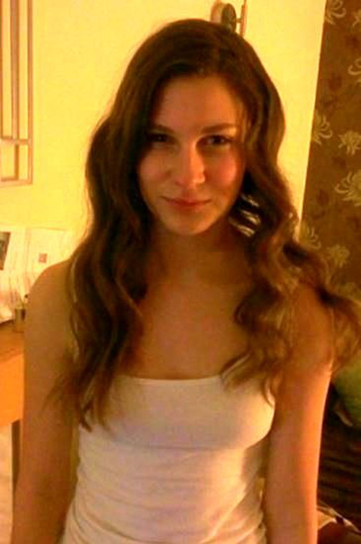 Arkadaşları Yoksul Dediği İçin İntihar Etti