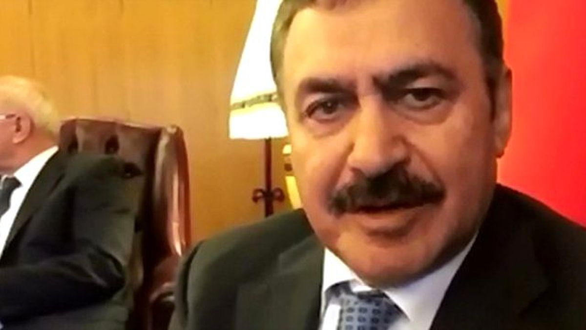 Bakan Çanakkale\'ye Müjdeyi \'Özçekim\'le Verdi