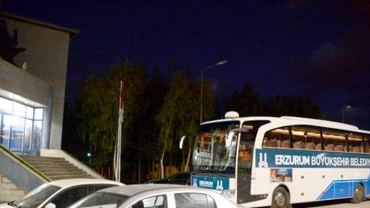 Bb Erzurumspor, Otobüsüne Kavuştu