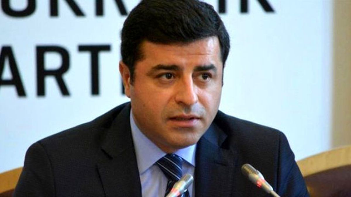 Demirtaş: Başbakan, Cumhurbaşkanı Gibi Yapsak İç Savaş Çıkar