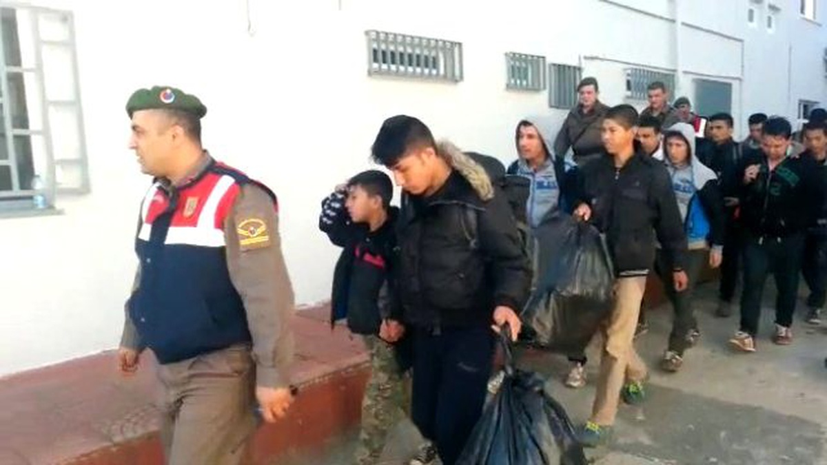 Jandarmadan İnsan Tacirlerine Darbe