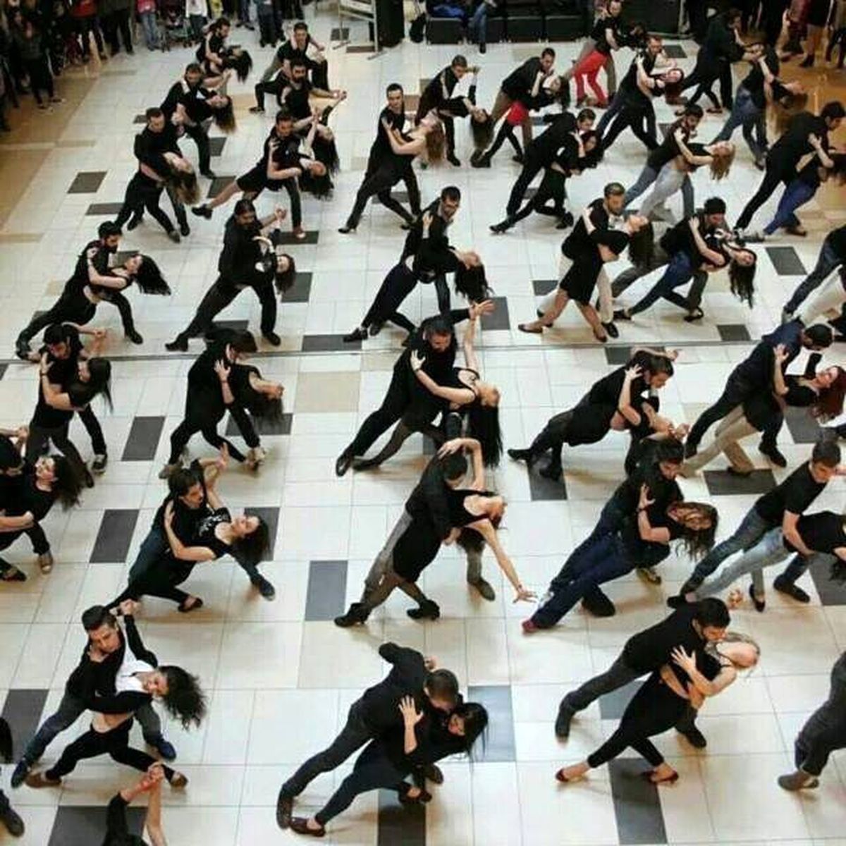 Latin Dansı Yeni Üyelerini Bekliyor