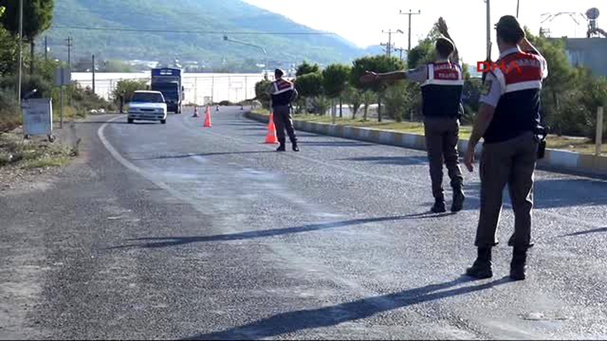 Mersin\'de Cumhurbaşkanı ve Başbakanın Katılımı ile Gerçekleştirilecek Olan Açılış Öncesi Yoğun...