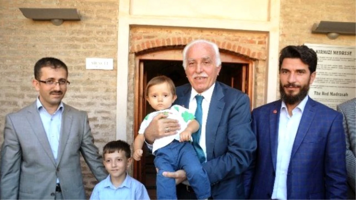 Sp Genel Başkanı Mustafa Kamalak Cizre\'de