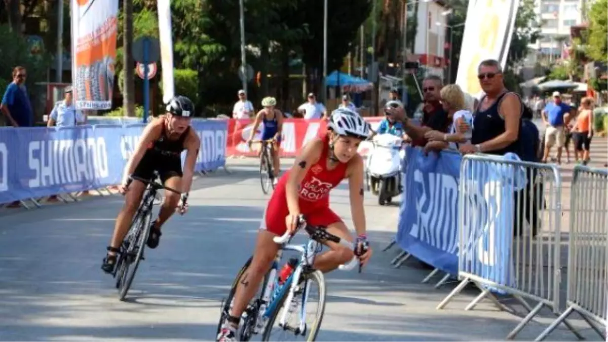 Triatlon Dünya Kupası Alanya\'da Başladı