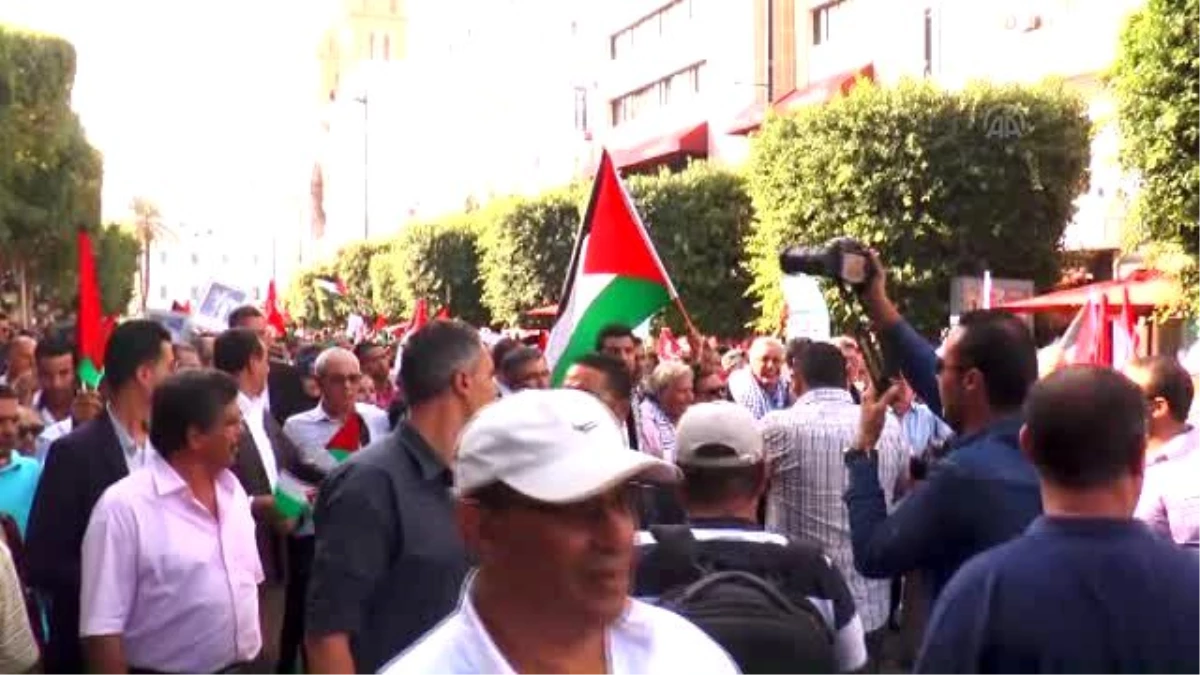 Tunus\'ta Filistinlilere Destek Gösterisi