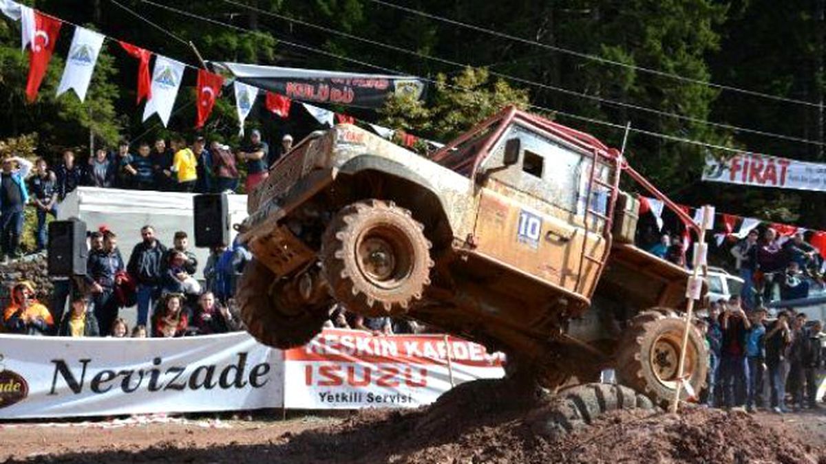 Artvin\'de Off-road Heyecanı