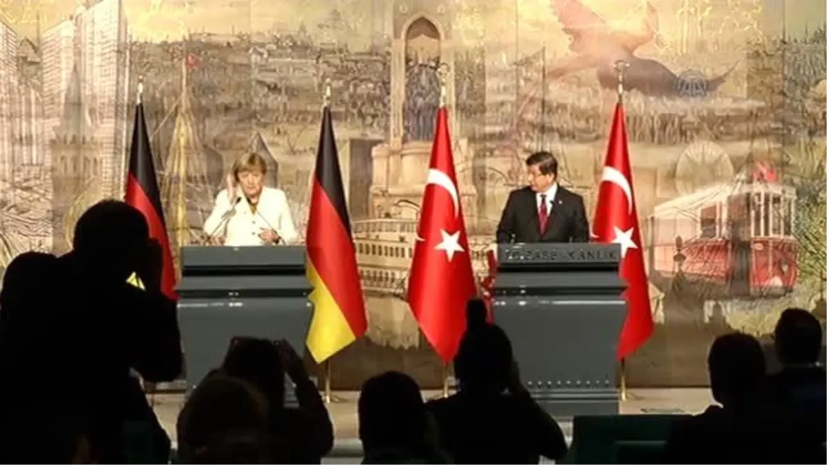 Davutoğlu-Merkel Görüşmesi - Davutoğlu: "Mülteciler, Görüşmemizin Ana Unsurunu Oluşturdu"