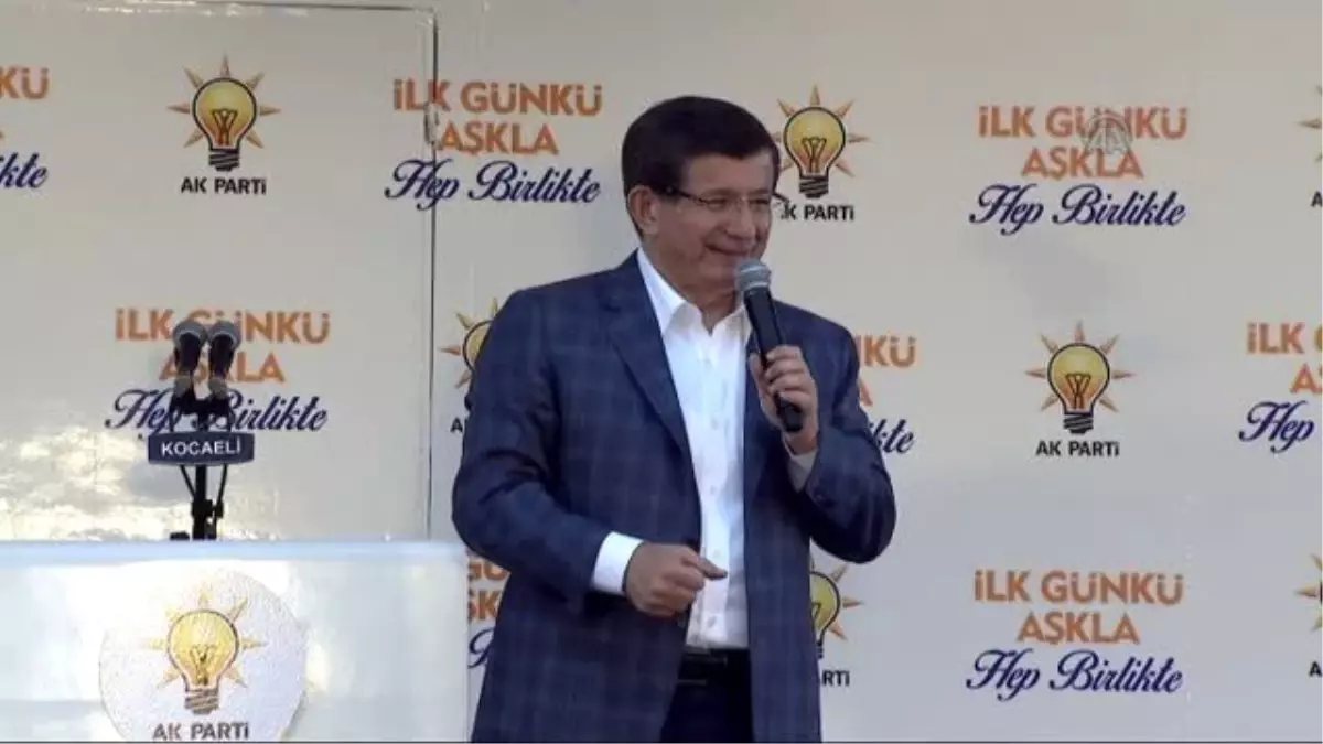 Davutoğlu: "Teröre ve Teröriste Geçit Vermeyeceğiz"