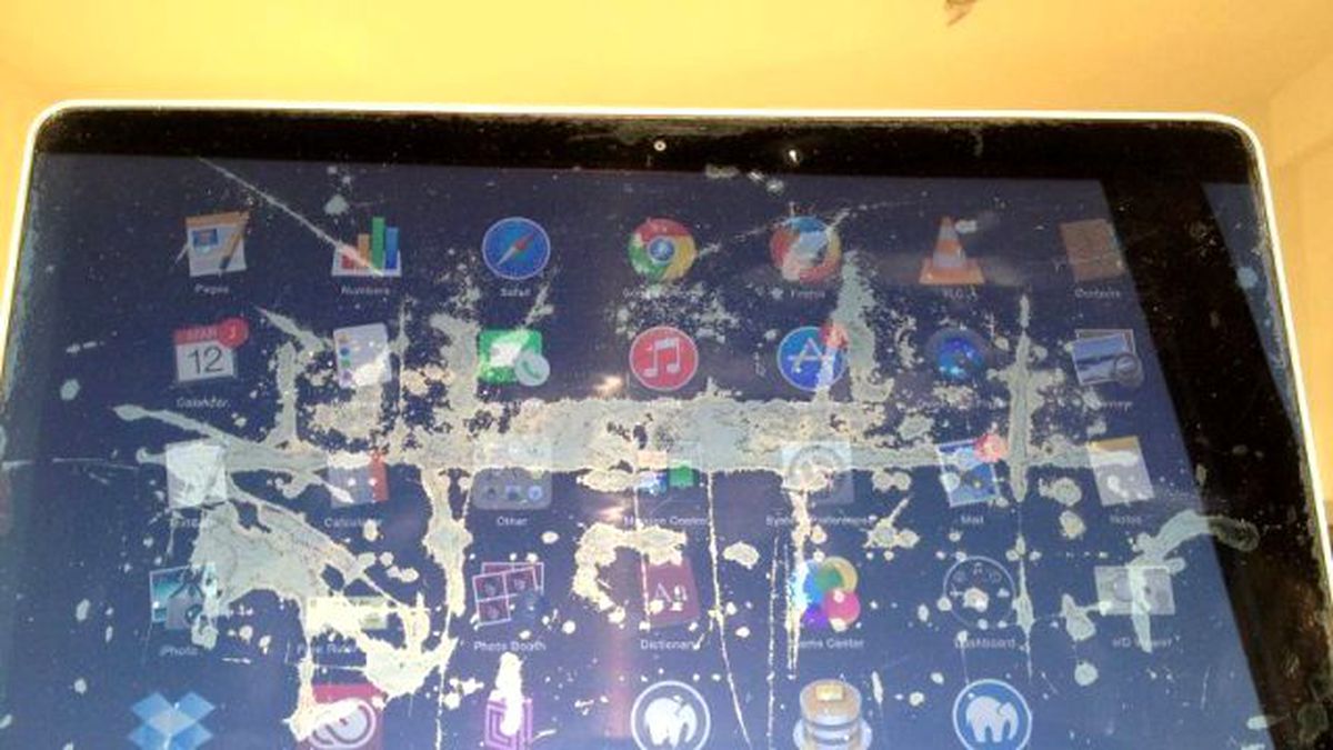 Macbook ve Macbook Pro Retina Ekranı Yıprananlar Dikkat!