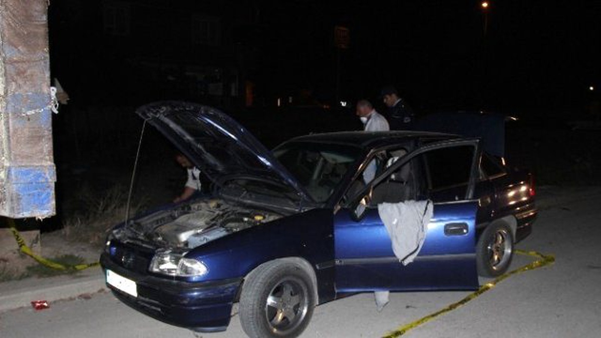 Otomobilde Oynadıkları Çakmak Gazı Tüpleri Patladı