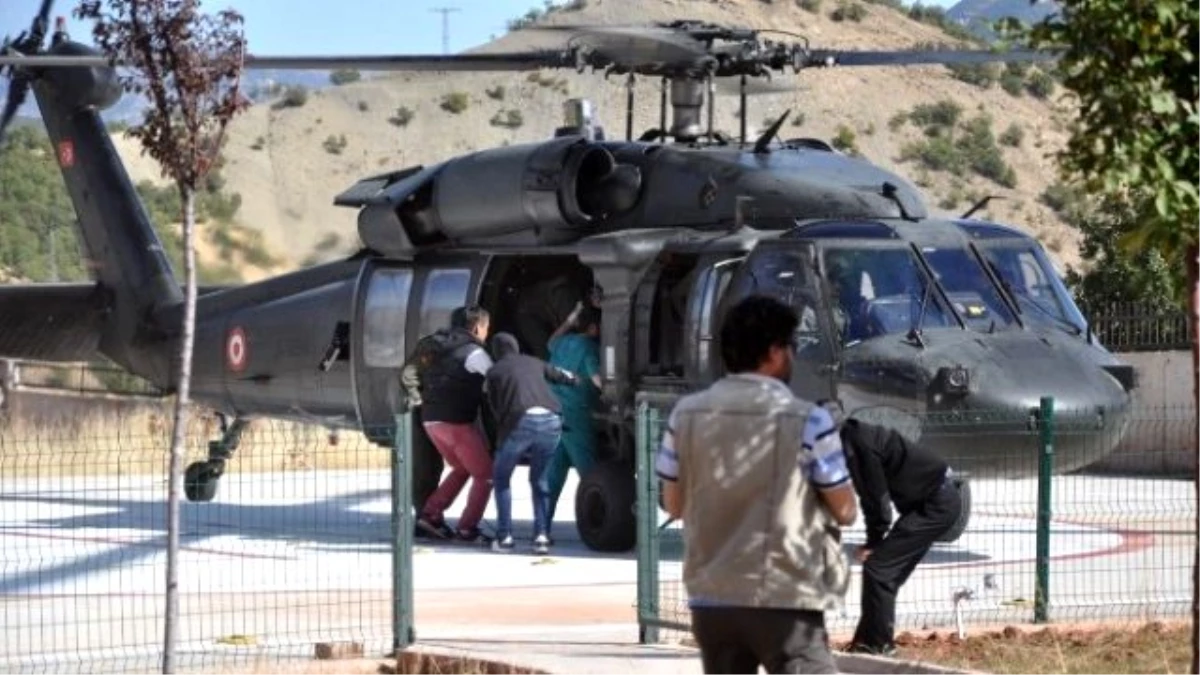 Tunceli\'de Askeri Araca Bombalı Saldırı: 2\'si Ağır 4 Yaralı