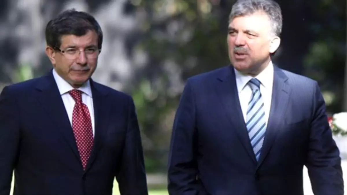 Abdullah Gül\'den Davutoğlu\'nun Eleştirisine Yanıt: Herkese Başsağlığı Diledim