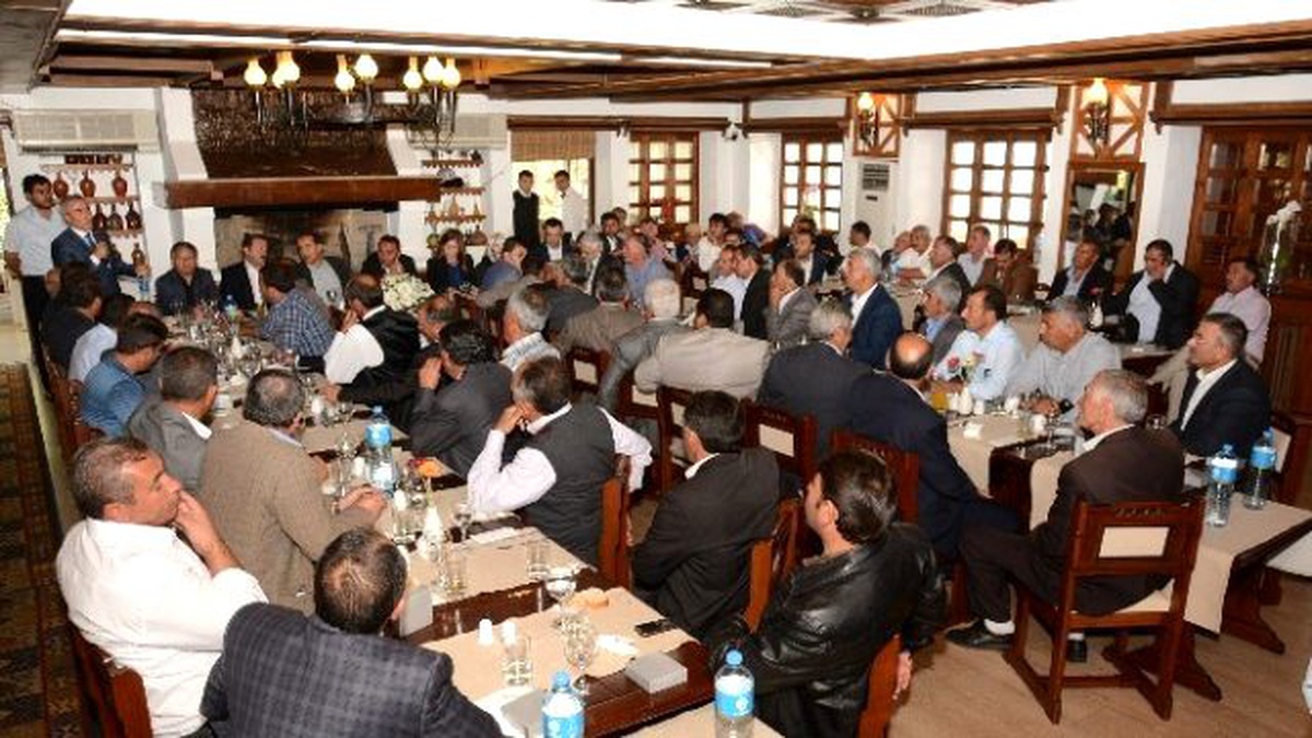 AK Parti 84 Köy Muhtarı ile İstişare Yaptı