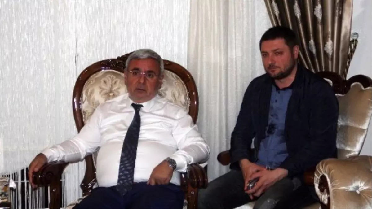 Ak Partili Metiner: "Demirtaş Kandil\'in Türkiye\'deki Siyasi Şubesi, Pyd\'de Suriye\'deki Kolu"