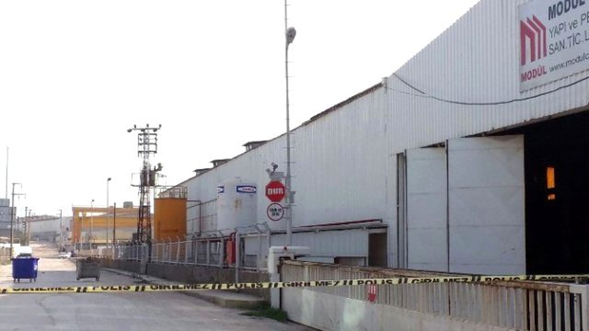 Gaz Kaçağı Fabrikayı Tahliye Ettirdi