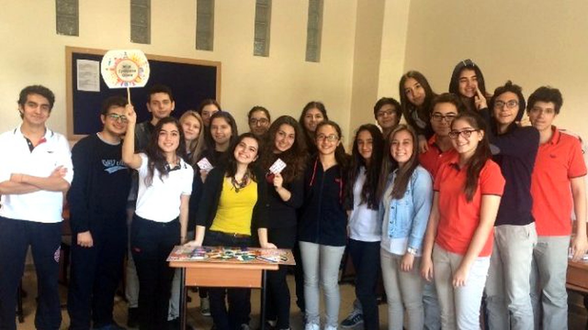 Gaziantep Kolej Vakfı (Gkv) Avrupa Birliğini Sergiledikleri Oyunlarla Öğretiyor