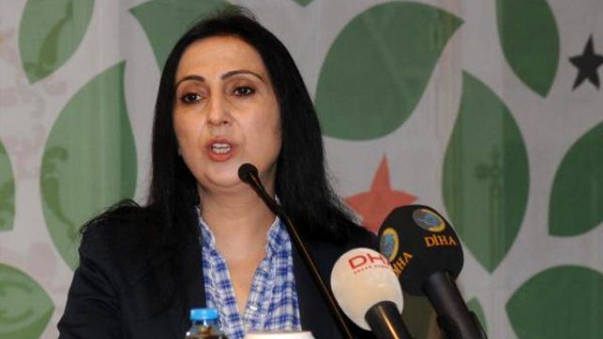 Hdp Eş Genel Başkanı Yüksekdağ, Adana\'da İşçilerle Biber Topladı (2)