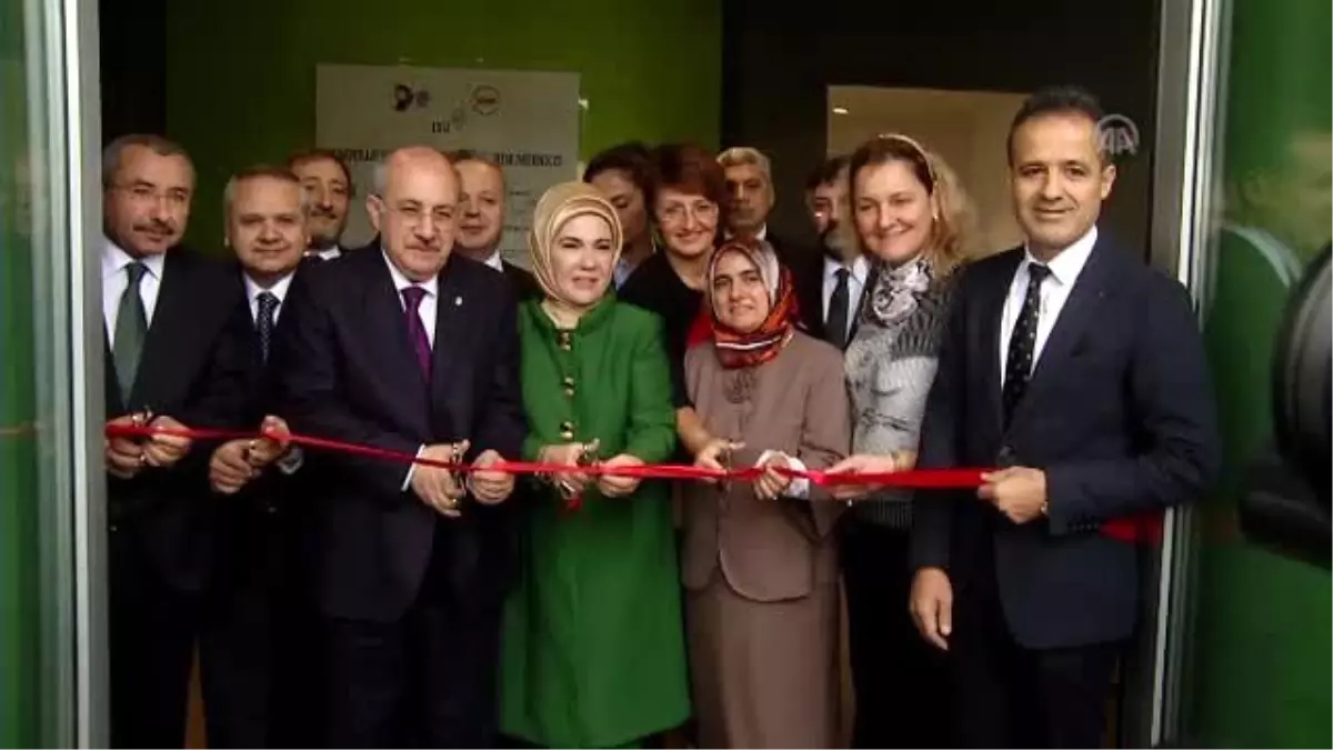 İTÜ Evrensel Tekstil Tasarım Merkezi Açılışı - Emine Erdoğan