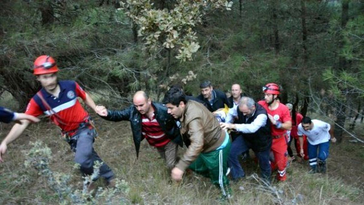 Mantar Toplarken 100 Metrelik Uçurumdan Yuvarlandı