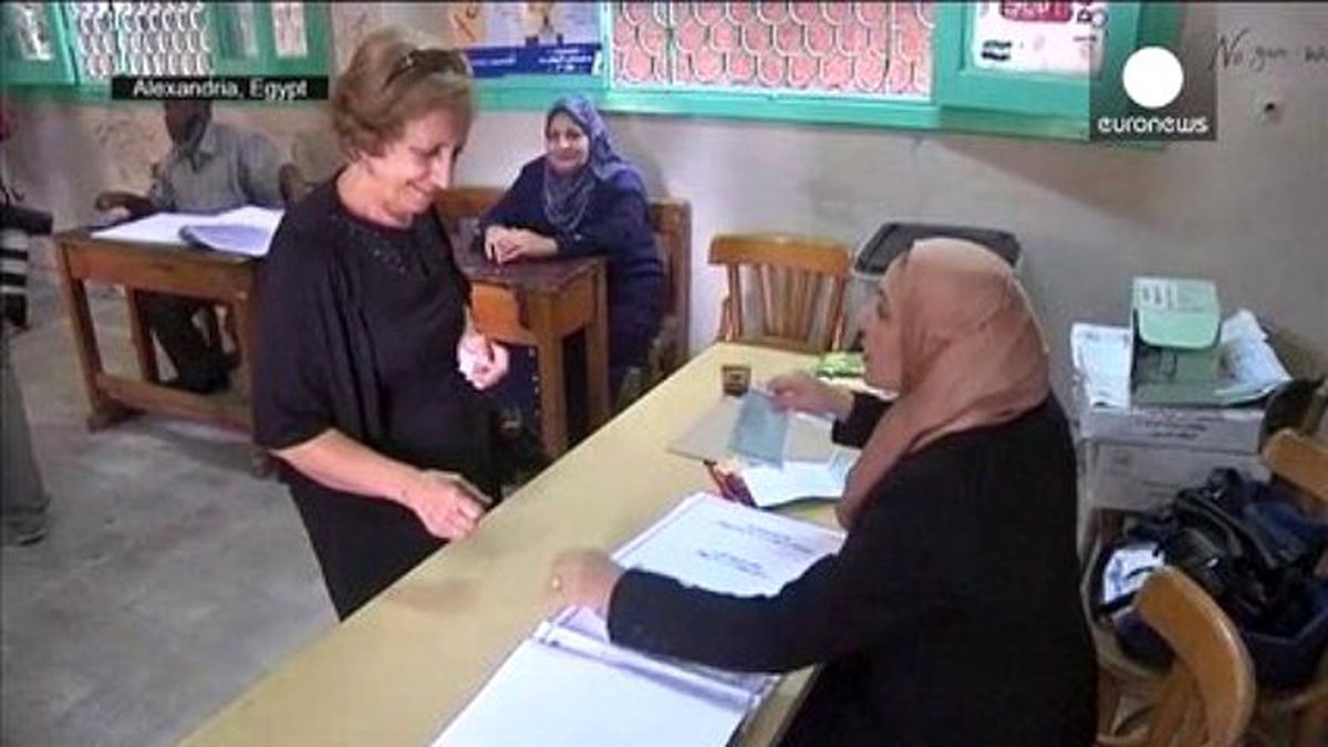 Mısır\'da Parlamento Seçimlerinin İkinci Günü