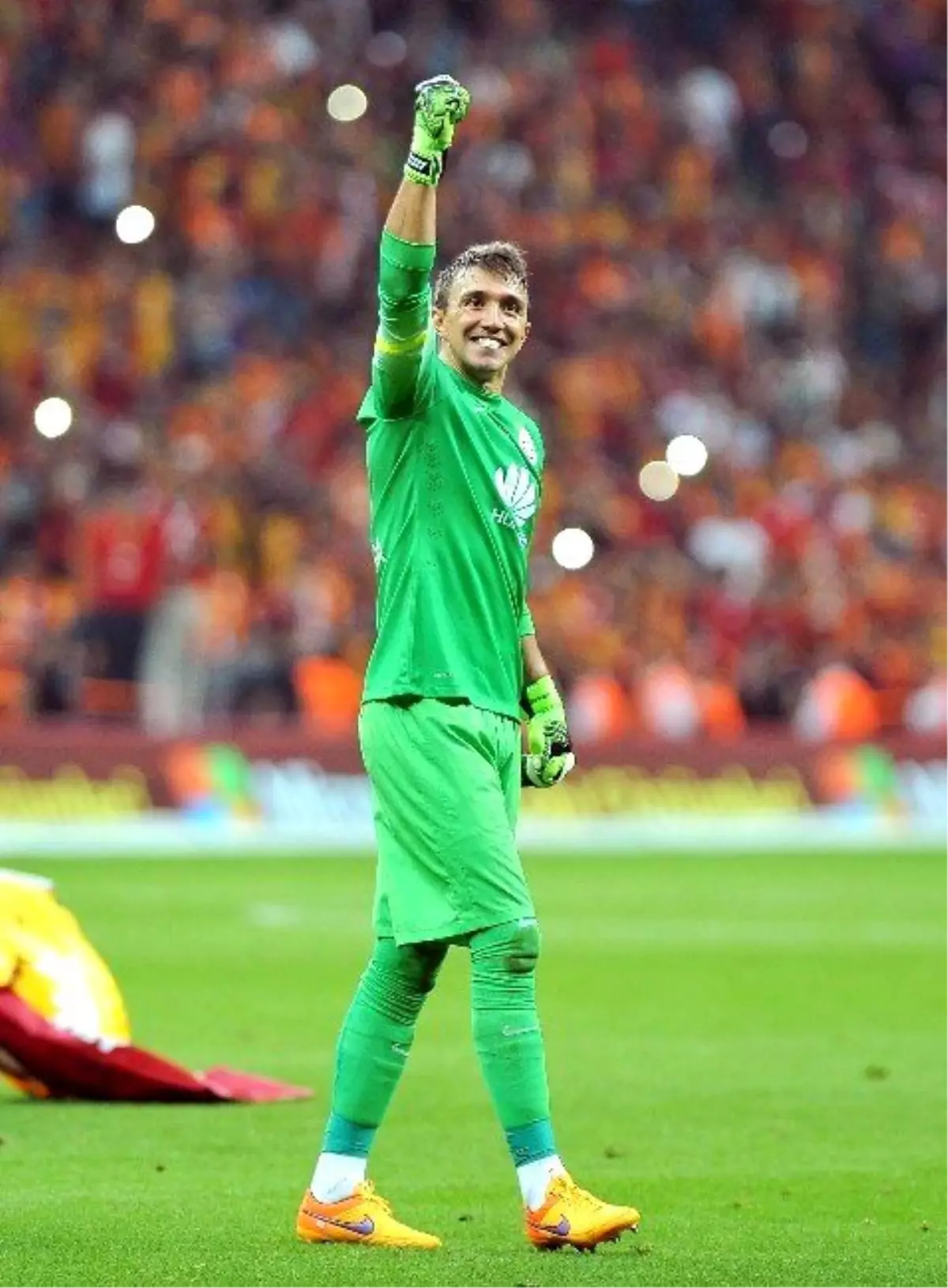 Muslera: Biz de Gruptan Çıkmak İstiyoruz