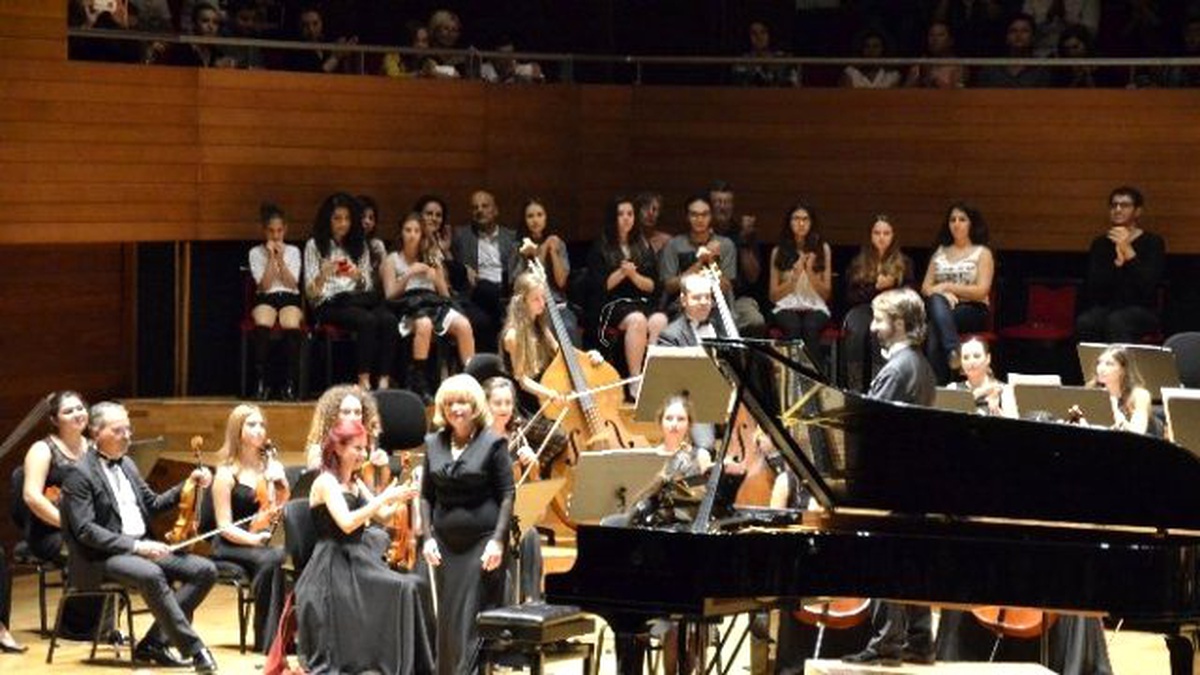Sanat ve Sağlık Camiasını Buluşturan Konser