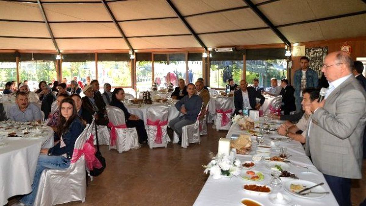 Şehit Ailelerini Vali Amir Çiçek Karşıladı