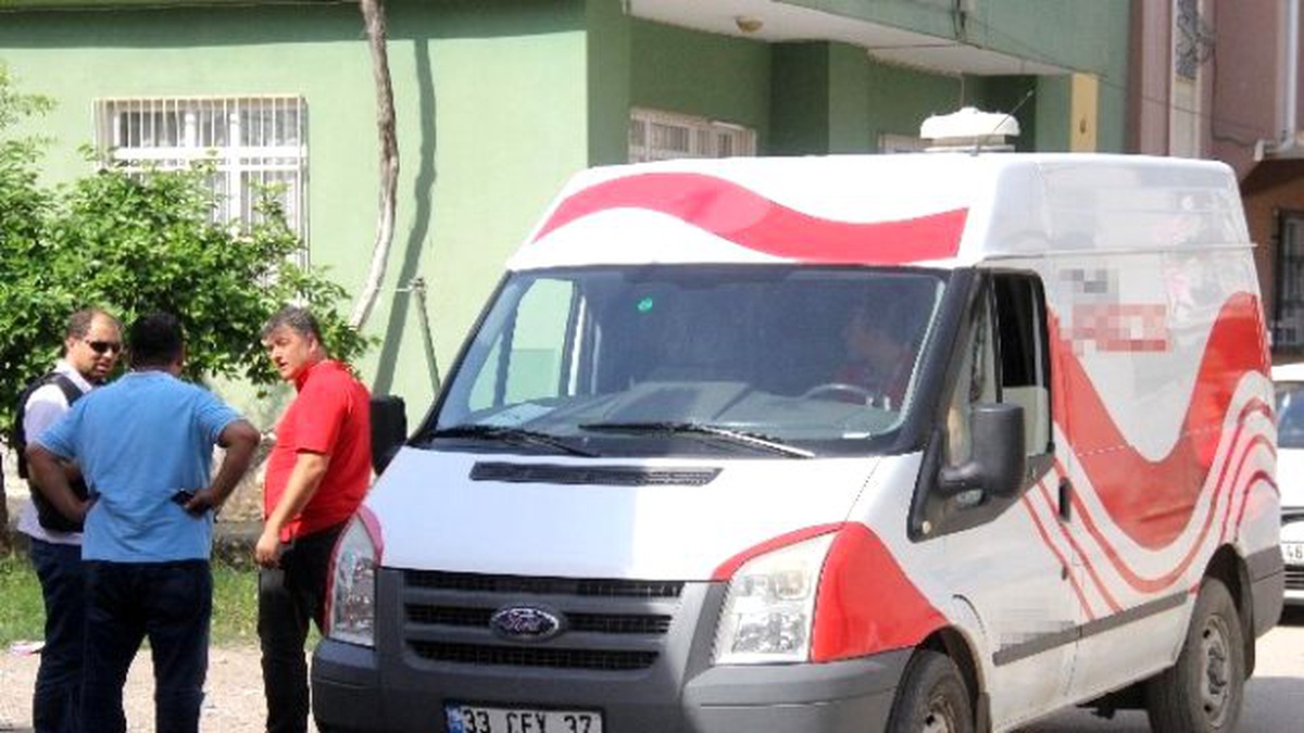 Sürücüyü Yaralayıp, 60 Bin Liralık Sigarayı Gasp Ettiler